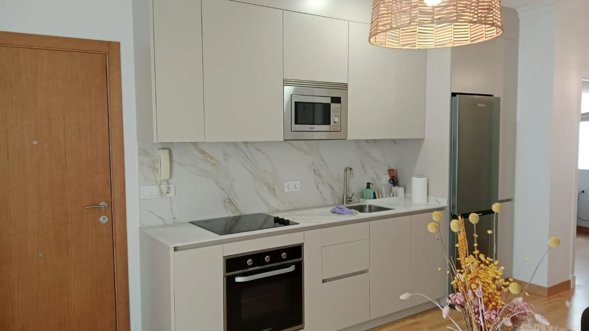 Apartamento El Carabinero Wifi Ac Solo Familias Y Parejas Mayores De 30 Anos Кониль-де-ла-Фронтера Апартаменты